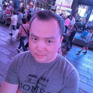 Meet your Posher, Eric